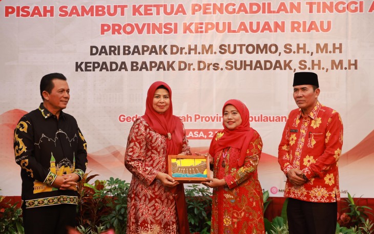 Gubernur Ansar Berharap Harmoni dan Kedamaian Masyarakat Tetap Terjaga 