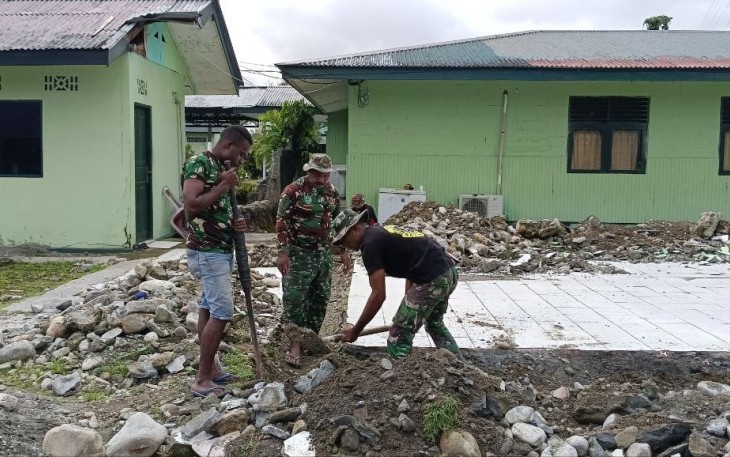 Personel Kodim 1710/Mimika Laksanakan Pembenahan Pangkalan Secara Rutin 