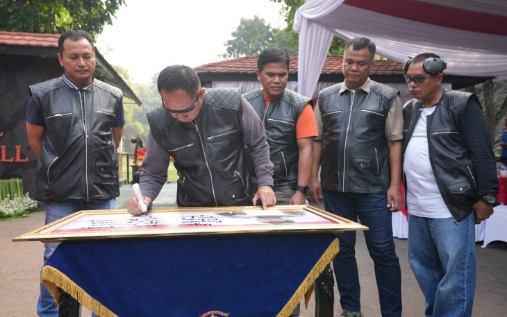 Panglima TNI Gelar Bakti Sosial di Sarang Prajurit Marinir Cilandak 
