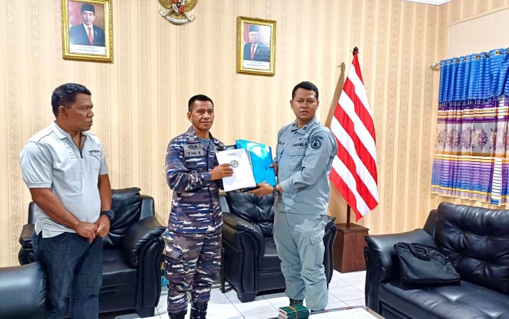 Bakamla RI Serahkan Berkas Perkara KM Suryani Ladjoni ke Penyidik Lantamal VIII Manado 