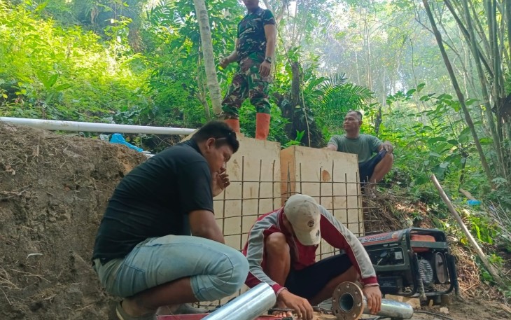 Progres Pembangunan Pompa Hidram di Lokasi TMMD ke-121TA 2024 Kodim 0204/DS