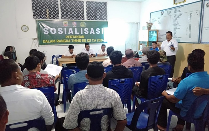 Kegiatan penyuluhan pertanian d posko TMMD Kodim 0204/DS