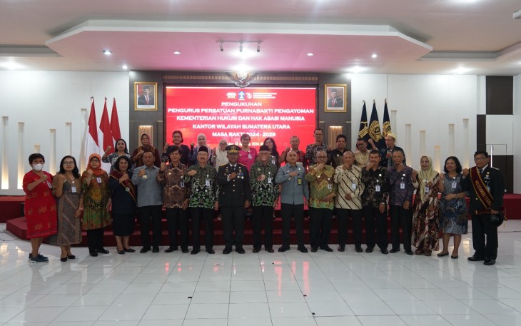 Rangkaian kegiatan hari pengayoman sebanyak 12 orang purnabakti pengayoman diwisuda.