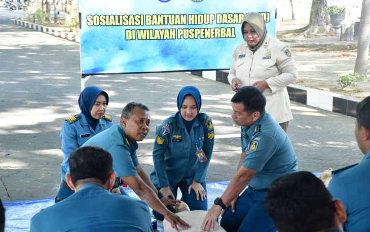 Sosialisasi dan stimulasi bantuan hidup dasar di Mako Puspenerbal, Rabu (4/9)