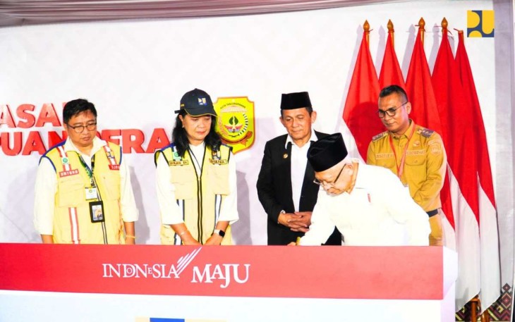 Wapres RI KH Ma'ruf Amin saat meresmikan 14 ruas jalan di Kepulauan Riau, Senin (9/9)