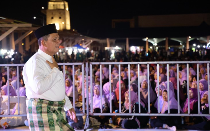 Ribuan Masyarakat Karimun Hadiri Tablig Akbar Maulid Nabi dengan Gubernur Ansar Ahmad 