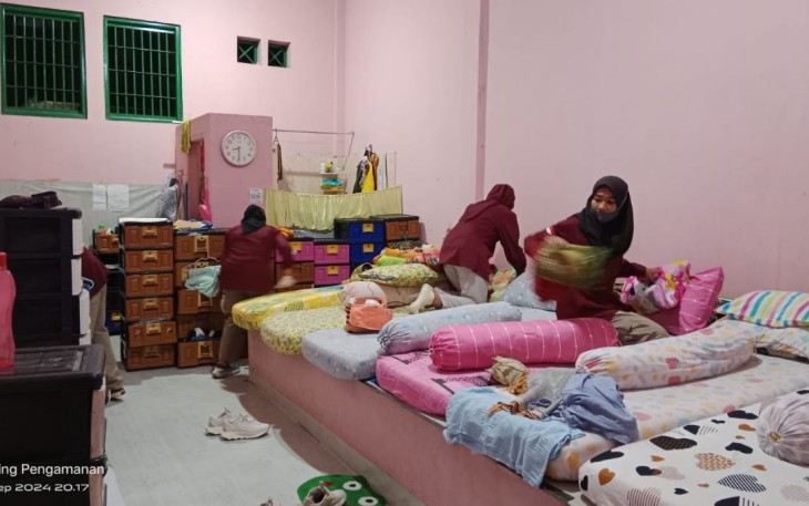 Razia di Lapas Perempuan Bandung 
