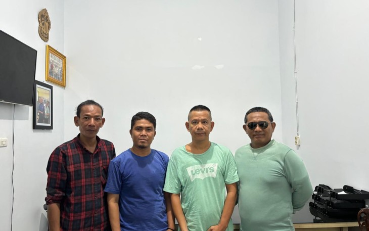 Chairum Lubis SH Poto Bersama Pengurus dan Anggota Pewarta Usai Jumat Barokah.