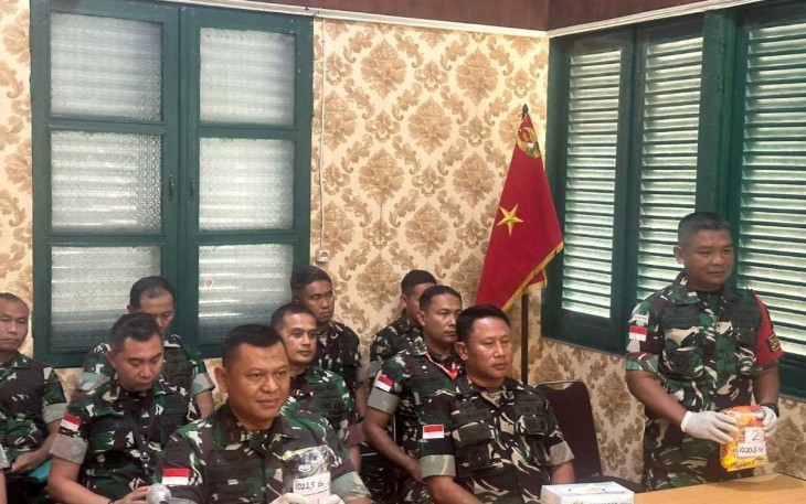Konferensi pers penangkapan penyelundupan narkoba menggunakan drone di perbatasan RI-Malaysia 