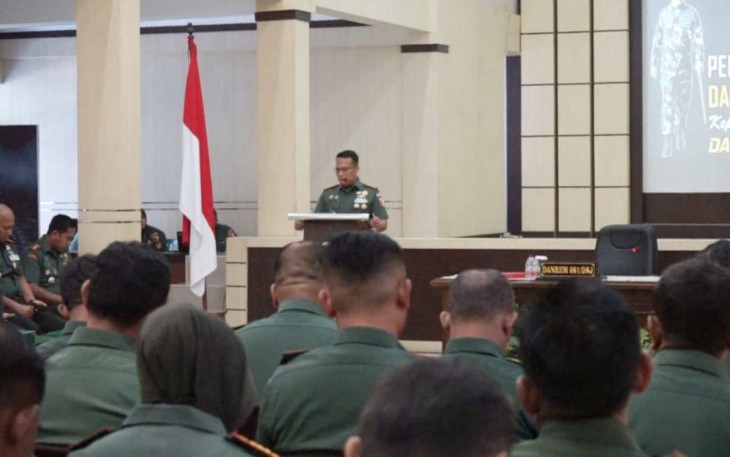 Danrem 081/DSJ Kolonel Inf Rama Pratama 