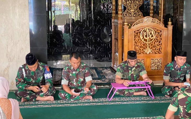Doa bersama prajurit Menarmed 2 Kostrad 