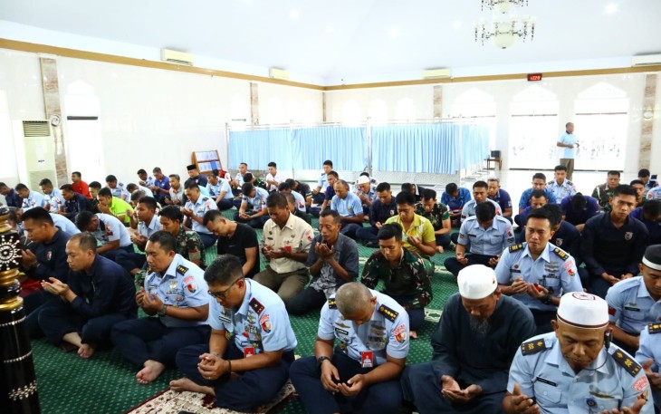 Lanud Sultan Hasanuddin Gelar Doa Bersama 