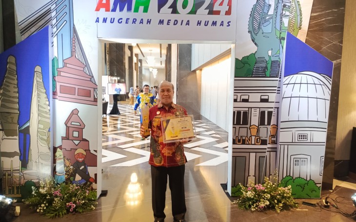 Kemenkumham Raih Anugerah Penghargaan Terbaik II Anugerah Media Humas.