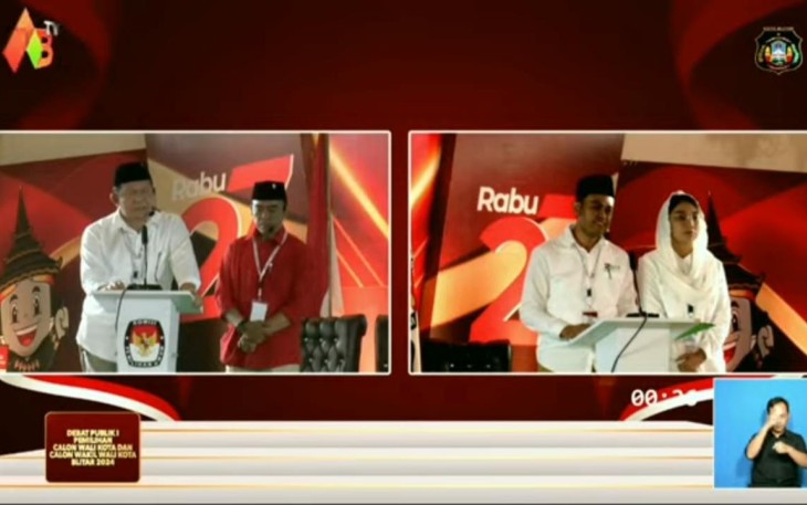 Bambang-Bayu dengan Ibbin-Elim Saat Ikuti Debat Perdana Pilkada Kota Blitar Tahun 2024, Rabu (16/10/2024), Foto : Tangkapan Layar YouTube KPU Kota Blitar
