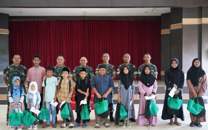 Jum'at Berkah Korem 121/Abw