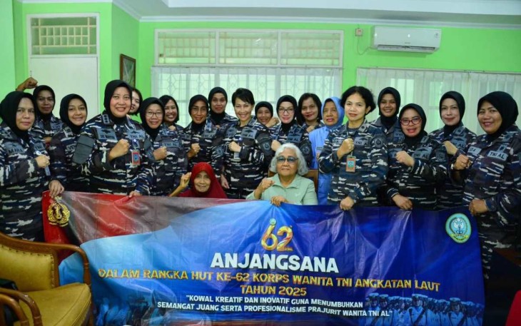 Anjangsana Korps Wanita TNI AL 