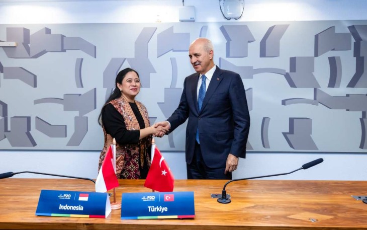 Ketua DPR RI Puan Maharani bersama Ketua Parlemen Turki