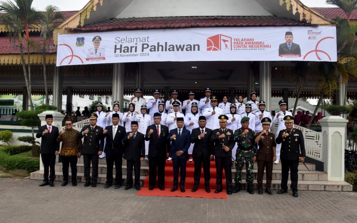 Peringati Hari Pahlawan, Pemkot Tebing Tinggi Gelar Ziarah Makam Pahlawan 