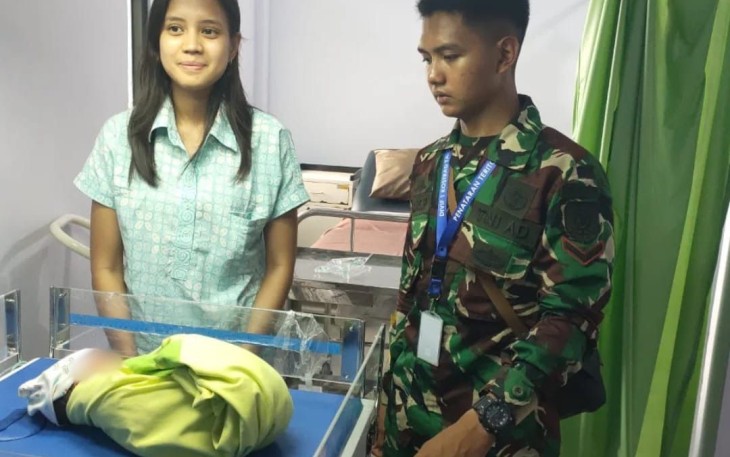 Prajurit TNI Selamatkan Bayi yang Dibuang Orang Tuanya 