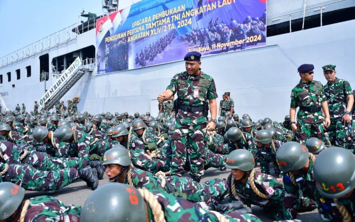 Wadan Puspenerbal Laksma TNI Bayu Alisyahbana
