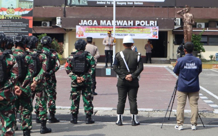 Kapolrestabes Medan Pimpin Apel Skala Besar.