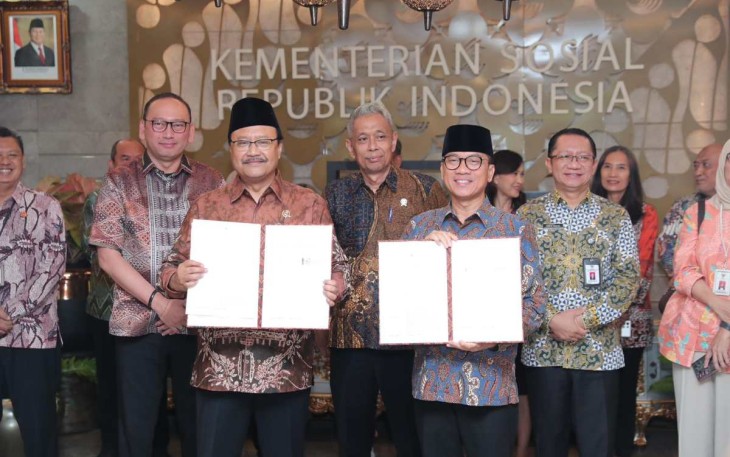 Mendes PDT Yandri Susanto jalin kerjasama dengan Mensos Saifullah Yusuf di Jakarta, Jum'at (15/11)