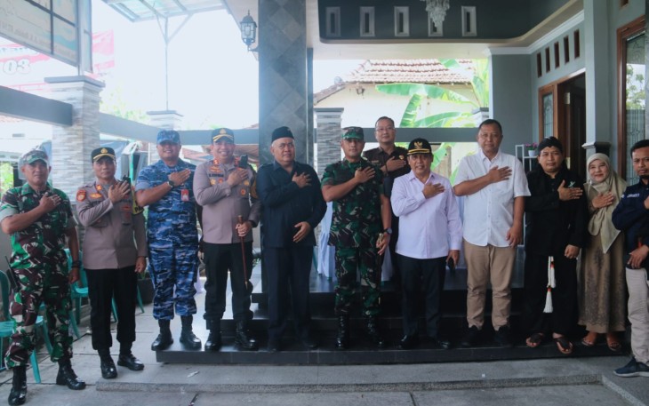 Pemantauan pelaksanaan pilkada di TPS wilayah Kabupaten Madiun 