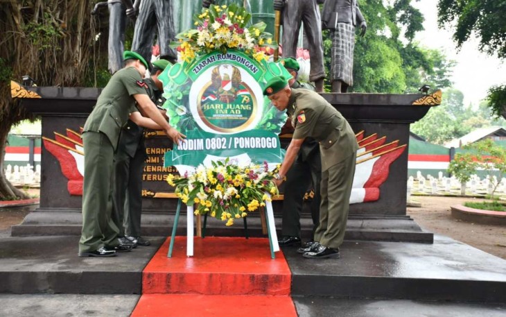 Ziarah rombongan Prajurit Kodim 0802/Ponorogo 