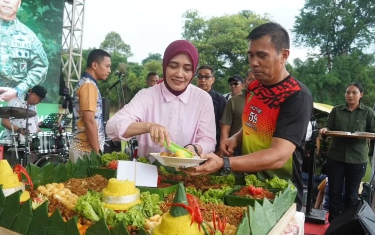 Pangdivif 1 Kostrad Mayjen TNI Novi Rubadi Sugito dalam syukuran HUT Ke-59 Divif 1 Kostrad, Minggu (22/12)