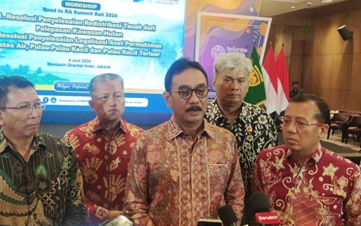 Dirjen Penataan Agraria Dalu Agung Darmawan saat kegiatan Workshop II Road to Reforma Agraria Summit Bali 2024, di Mandarin Oriental, Jakarta, Senin (4/6/2024).