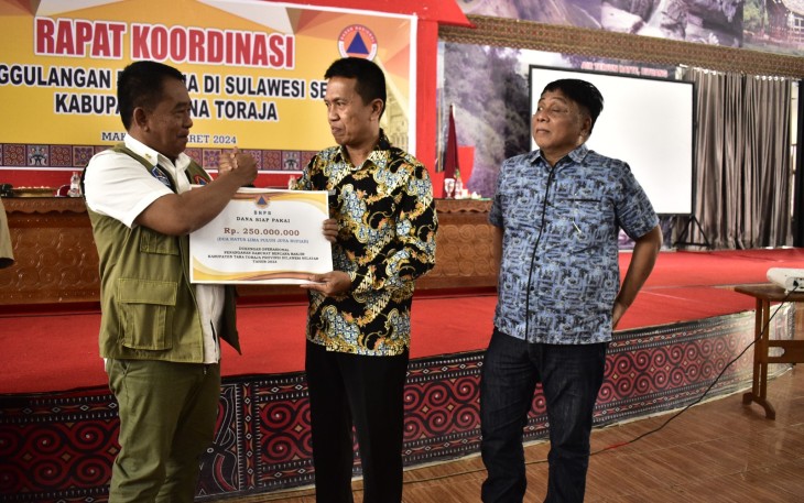 BNPB Berikan Bantuan Penanganan Banjir dan Longsor Sulawesi Selatan
