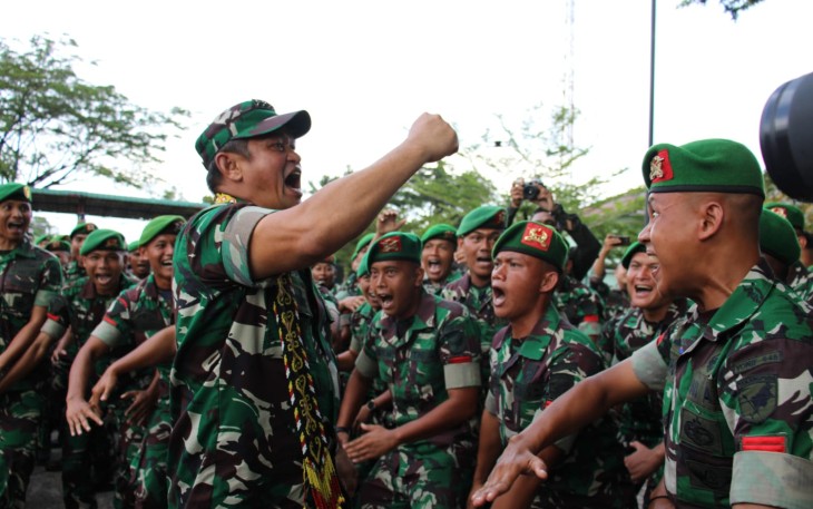 Kasad Jenderal TNI Maruli Simanjuntak, M.Sc., saat sapa prajurti di Makodam XII/Tpr, Kubu Raya, Pontianak, Kalimantan Barat, Kamis (25/01/2024). 