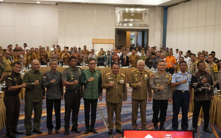 Menjelang pelaksanaan Pemilu 2024 pada bulan Februari mendatanG Danrem 143/HO Brigjen TNI Ayub Akbar menghadiri rapat koordinasi persiapan penyelenggaraan Pemilu 2024 di wilayah Provinsi Sultra