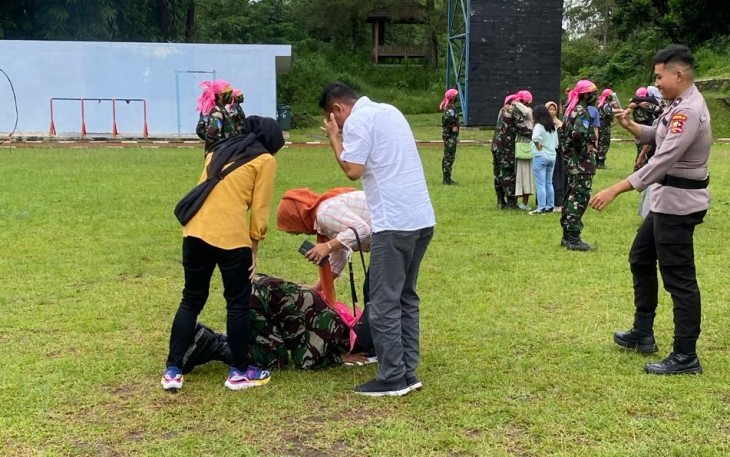 Suasana Haru dan Bahagia Warnai Kunjungan Orang Tua Prasis Semaba PK Wanita TNI AU A-52