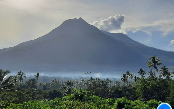 Gunung api Lewotobi Laki-laki provinsi NTT
