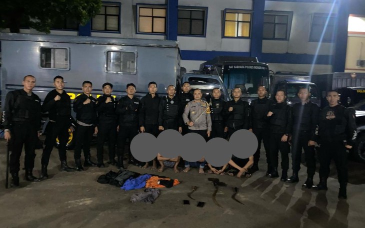 Satuan Samapta Polres Bogor saat Amankan 5 Pelaku