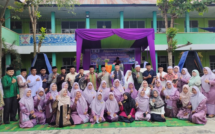 Bupati Sabar AS Hadiri Perpisahan Santri Pondok Pesantren Nurul Hidayah Simatorkis