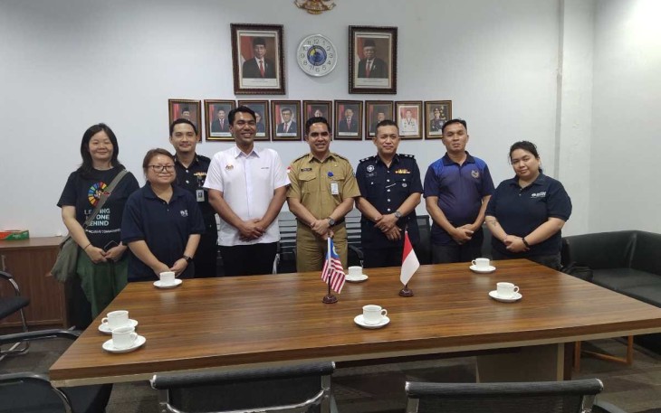 Pos Lintas Batas Negara (PLBN) Aruk di Kabupaten Sambas, Kalimantan Barat (Kalbar) menyambut kunjungan anggota parlemen Malaysia, YB. Mordi Bimol pada Jumat (23/2/2023).
