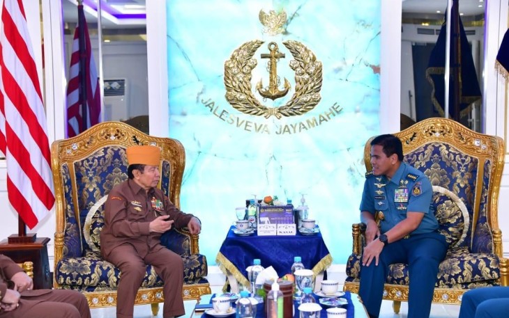 Kepala Staf Angkatan Laut (Kasal) Laksamana TNI Dr. Muhammad Ali menerima kunjungan Legiun Veteran Republik Indonesia (LVRI) bertempat di Gedung Utama Mabesal, Cilangkap, Jakarta Timur, Kamis (22/02)