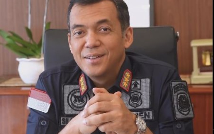 Dirjen Imigrasi Silmy Karim  