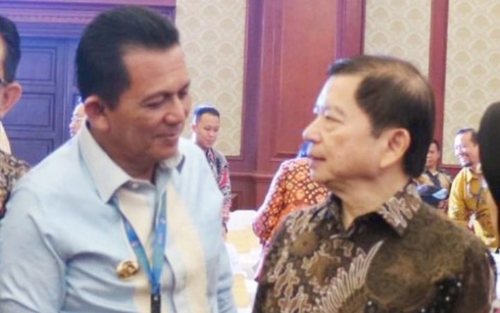 Gubernur Kepulauan Riau H Ansar Ahmad saat bersama Menteri PPN/Kepala Bappenas Suharso Monoarfa.