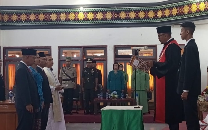 Agnes Menot dan Thomas Tahir Jadi Ketua, Wakil Ketua DPRD Manggarai 2024-2029