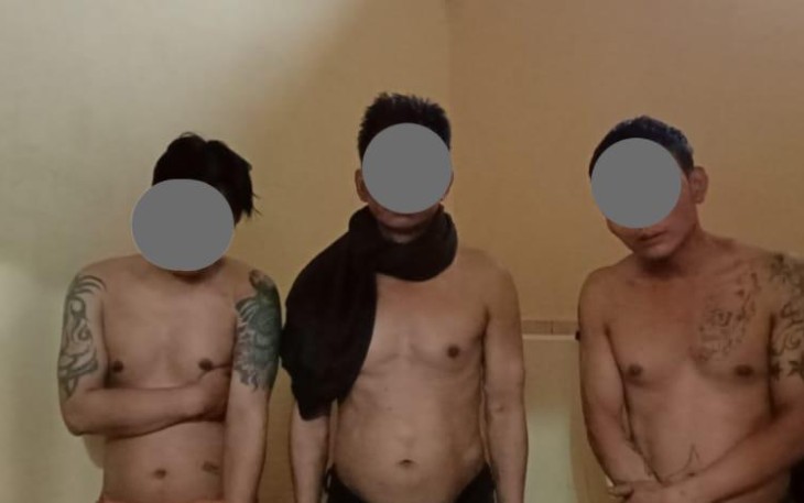 Tiga tersangka saat diamankan