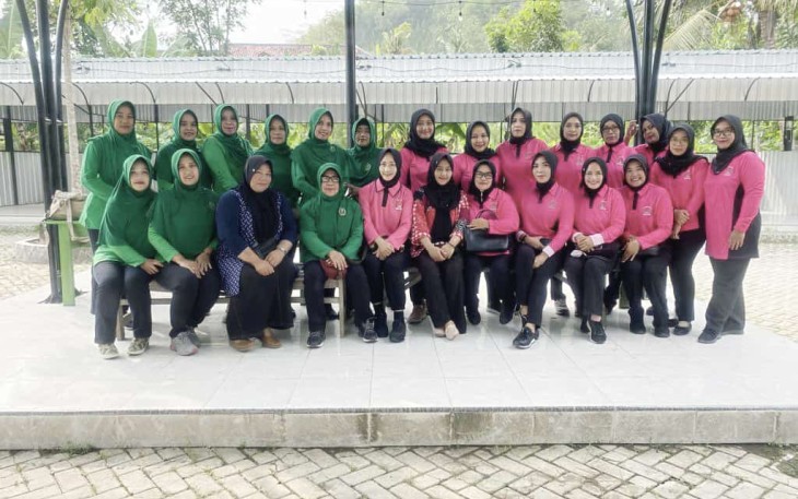 Persit KCK Cabang XX Dim 0806 Trenggalek