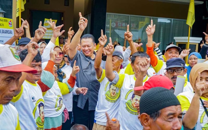 Bamsoet dalam kunjungannya di hari ke-16 di Dapil-7 Jawa Tengah Kabupaten Kebumen, Jumat (2/2/24).