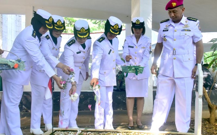 Kowal Wilayah Makassar Laksanakan Ziarah Rombongan ke TMP Panaikang 