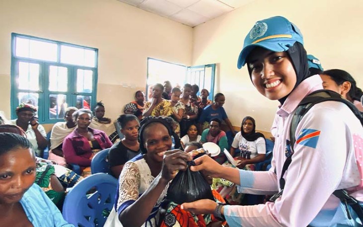MPIO-FET Indo RDB XXXIX-E/MONUSCO yang dipimpin oleh Letda Cba Farahdiba Ayu Kinasih melaksanakan kegiatan CIMIC di Desa Tsere, dalam rangka memperingati International Women’s Day, Bunia, Republik Demokratik Kongo. Rabu (6/3/2024).