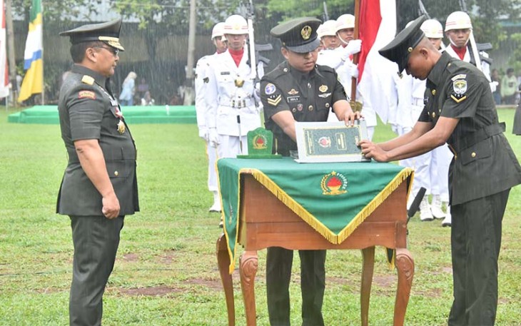 Upacara Penutupan Pendidikan Pertama Bintara TNI AD TA 2023