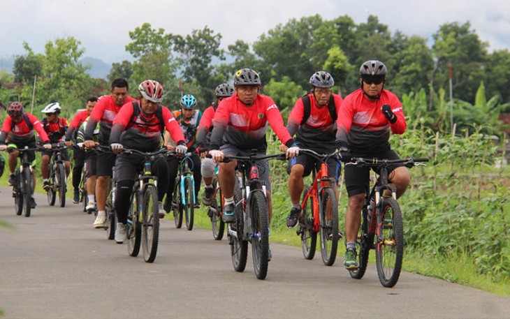 Menginspirasi Melalui Gowes Jumat Sehat