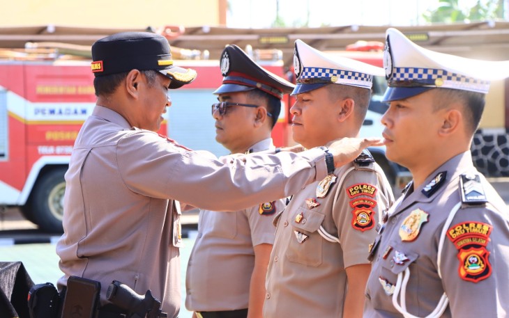 Kapolres Oku Timur Pimpin Laporan Kenaikan Pangkat Personel